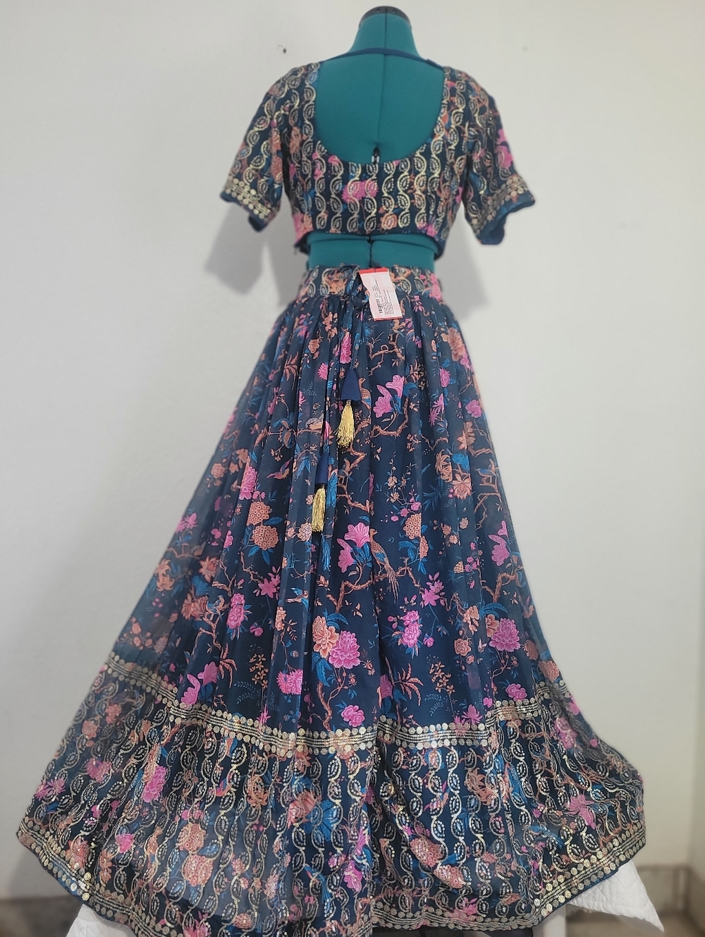NWT Indya Luxe Multicoloured Maxi Indian Pakistan Wedding Wear Dress (SET) Small - Picture 8 of 13